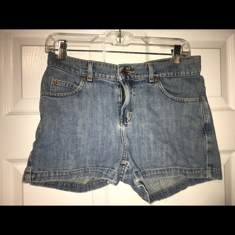 Classic jean shorts